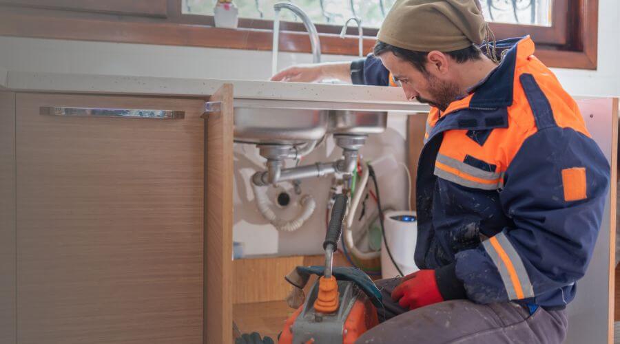 leaky faucet repair in Carson, WA